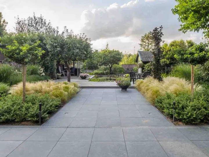 Tuin opgeleverd